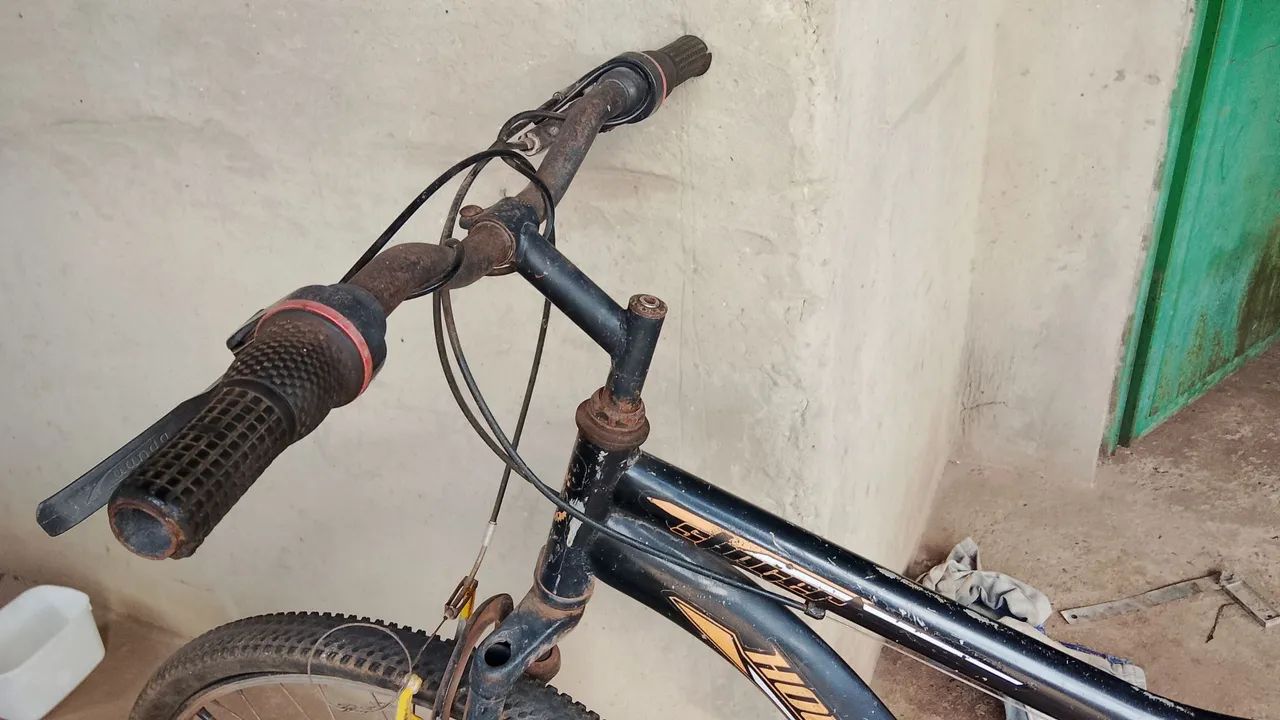 BICICLETA HOUSTON SLINGER COM ALGUMAS AVARIAS  - Foto 3
