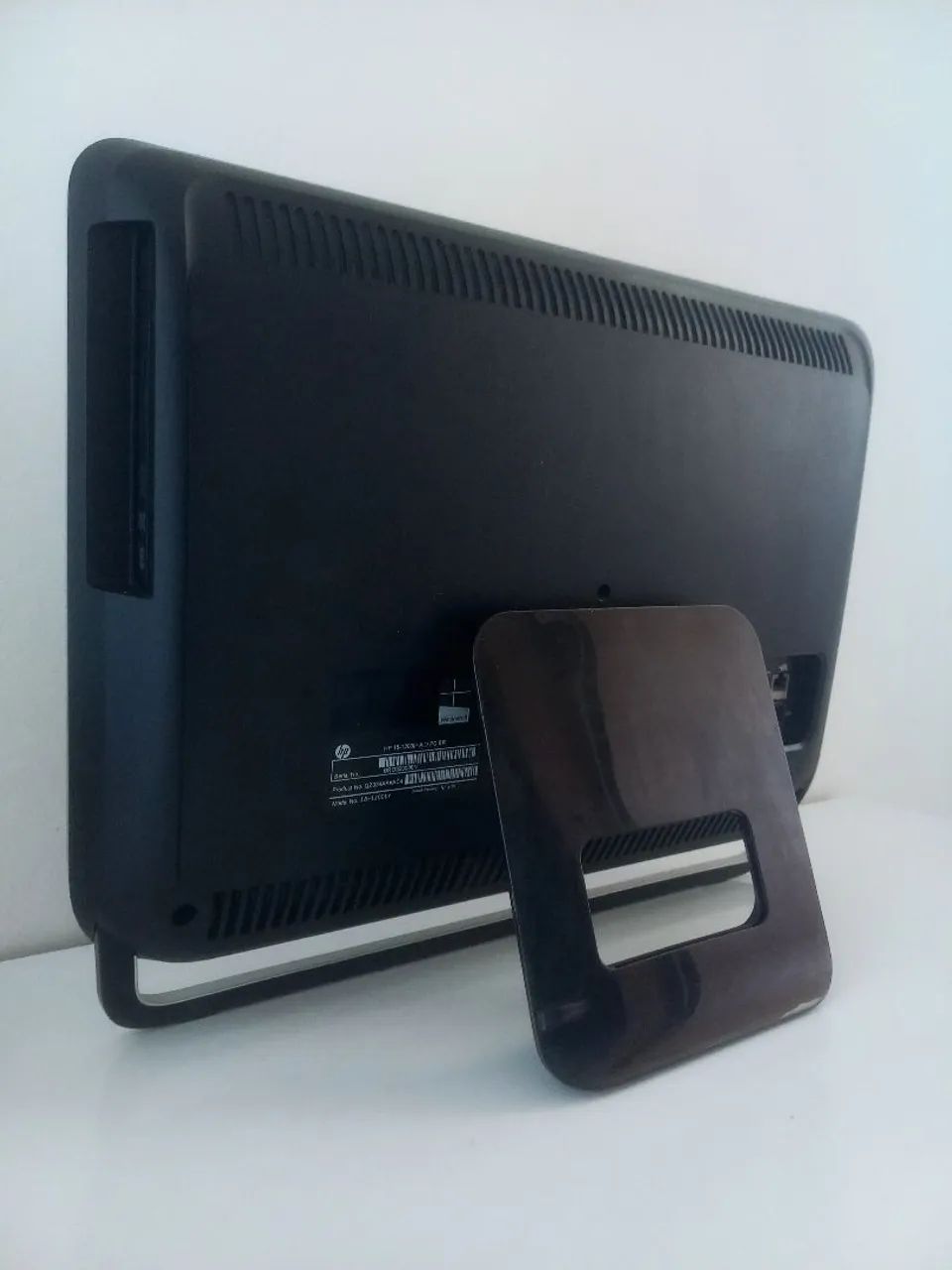 Computador All in One HP - 4GB RAM, Windows 7 (Completo c/ Teclado e Mouse) - Foto 3