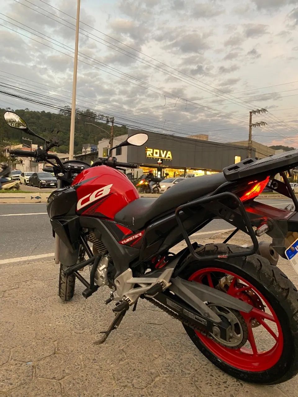 CB Twister 2020 - Foto 3