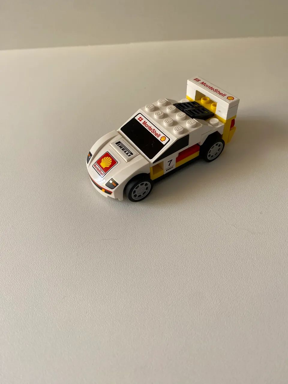 Carro lego branco