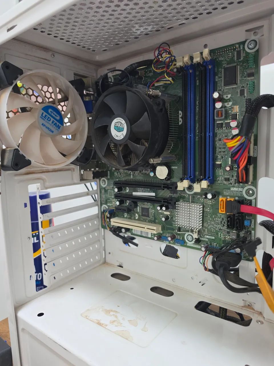GABINETE + PLACA MÃE E FONTE DE 500W KCAS - Foto 2