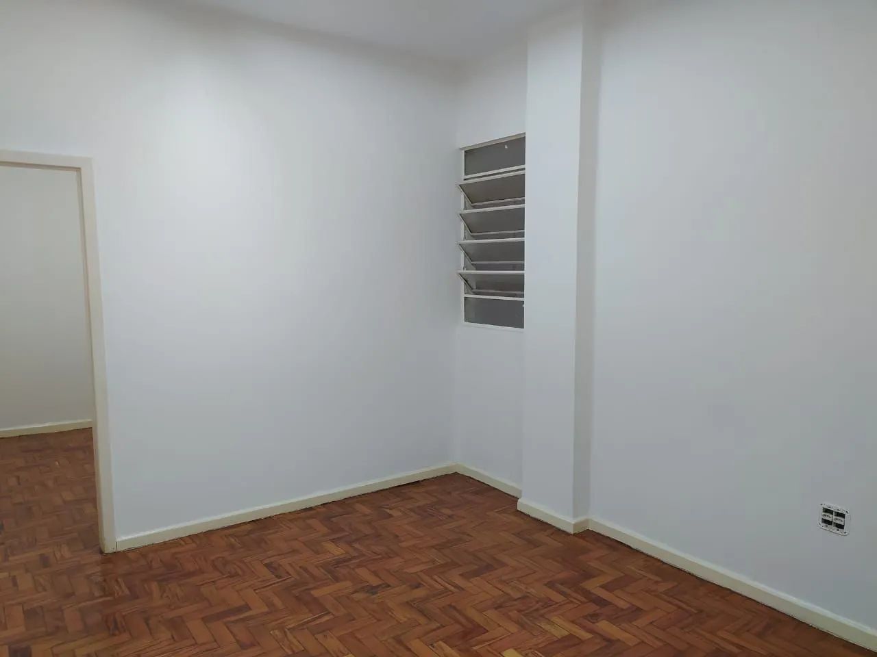 ALUGO SALA COMERCIAL CENTRO / DIRETO COM PROPRIETÁRIO  - Foto 5