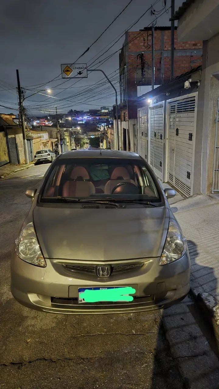Honda Fit LX 1.4/ 1.4 Flex 8v/16v 5P Aut. 2004