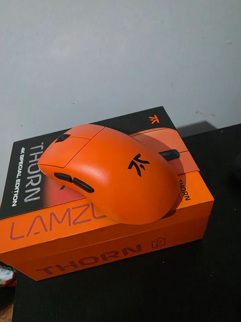 Lamzu Thorn Fnatic Edition 4k! Edição limitada - Mouse Gamer