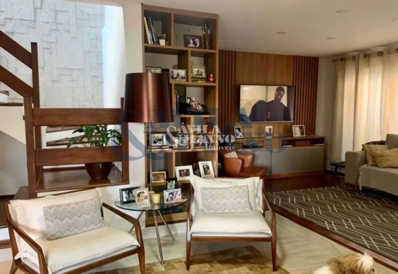 Casa com 5 Quartos, Mooca - São Paulo