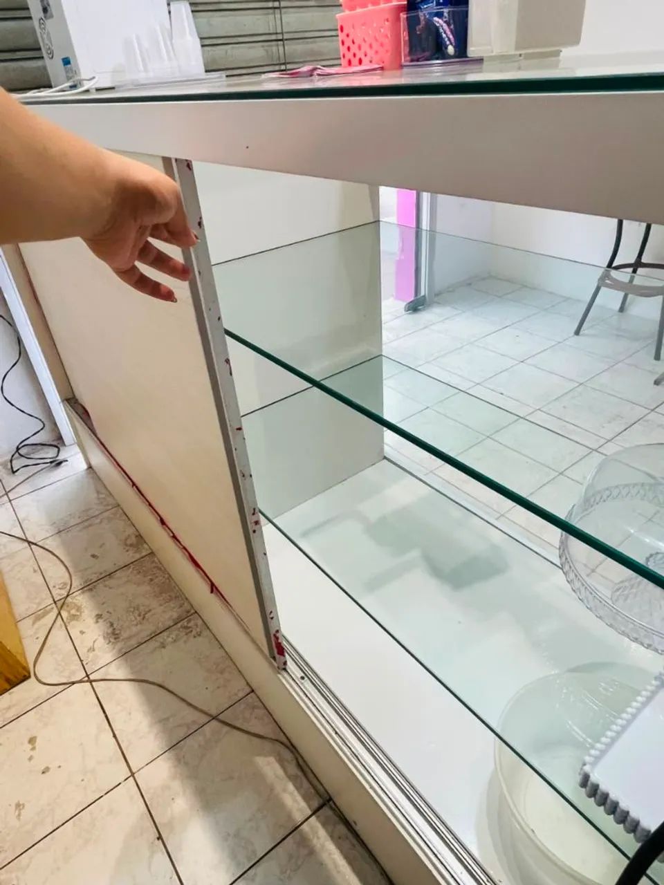 Balcão Grande Vitrine e Caixa - Foto 2