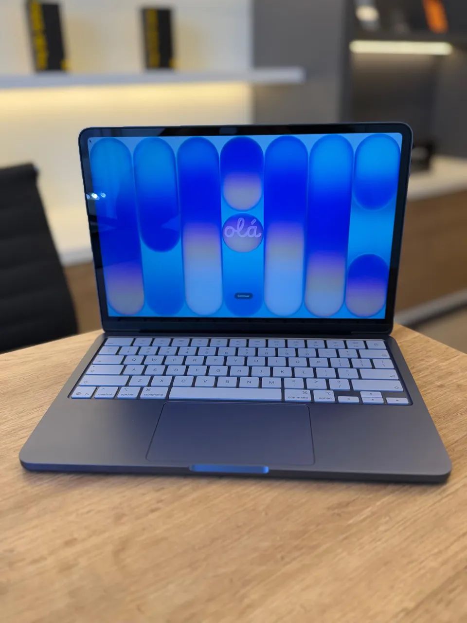 MacBook Neo 256GB 8GB NOVO Leia a descrição- Loja física