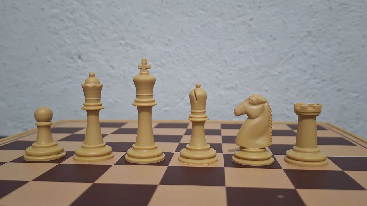 Jogo de Xadrez + Relógio  - Foto 5