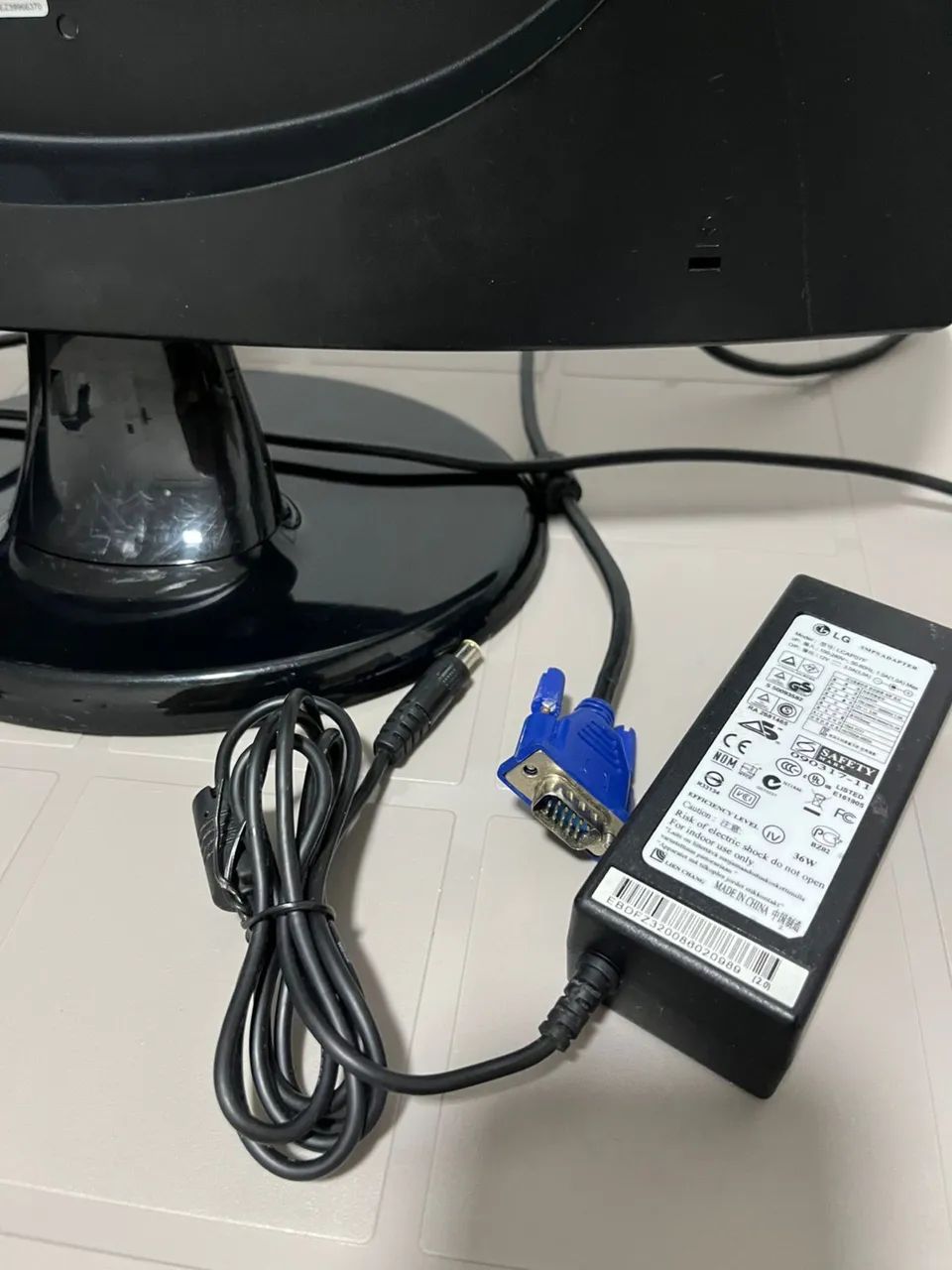 Monitor HP da LG 18,5 Polegadas  - Foto 4