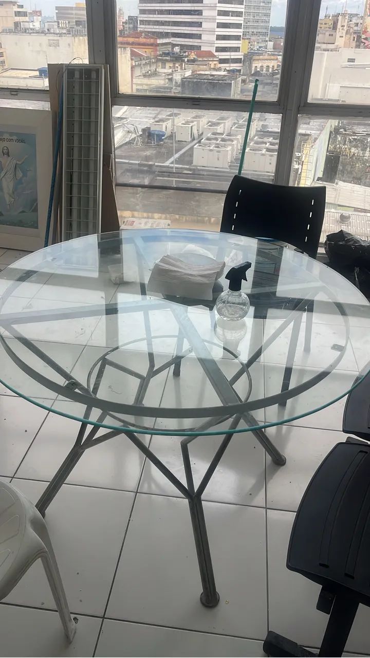 Vendo mesa de vidro temperado 