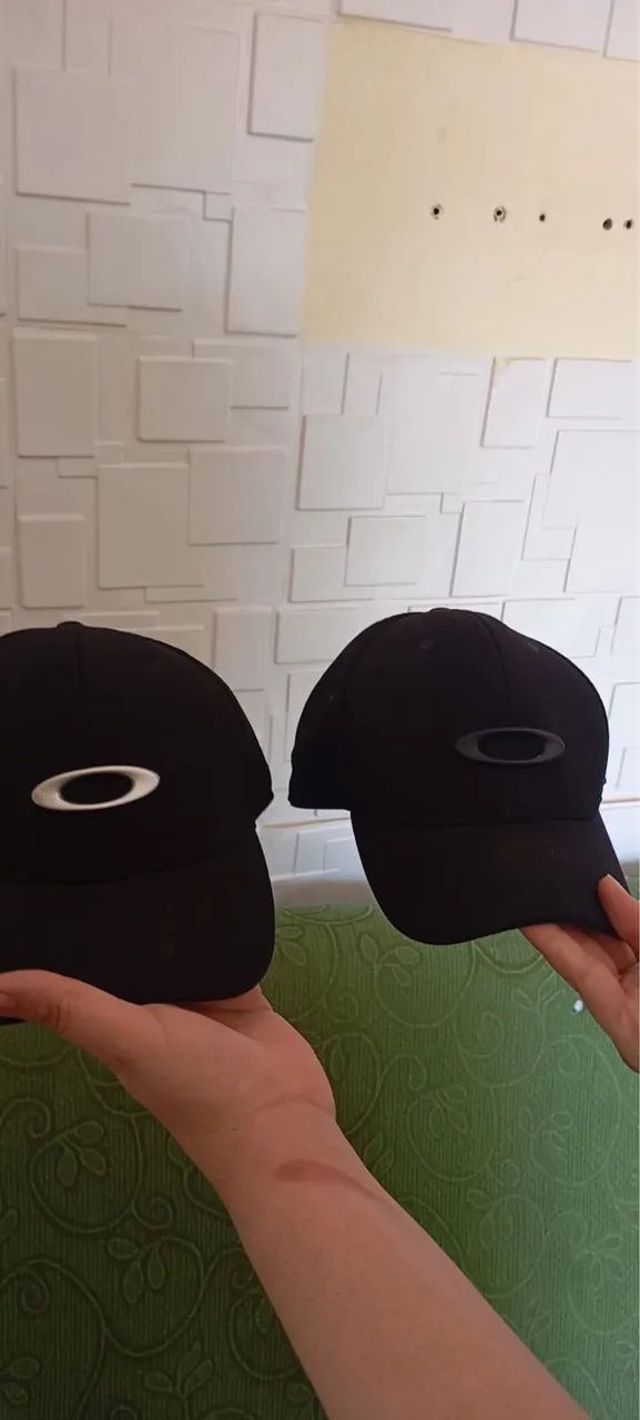 Bonés oakley originais  - Foto 2