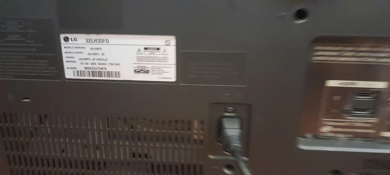 Tv lg 32 polegadas digital funcionando tudo - Foto 5