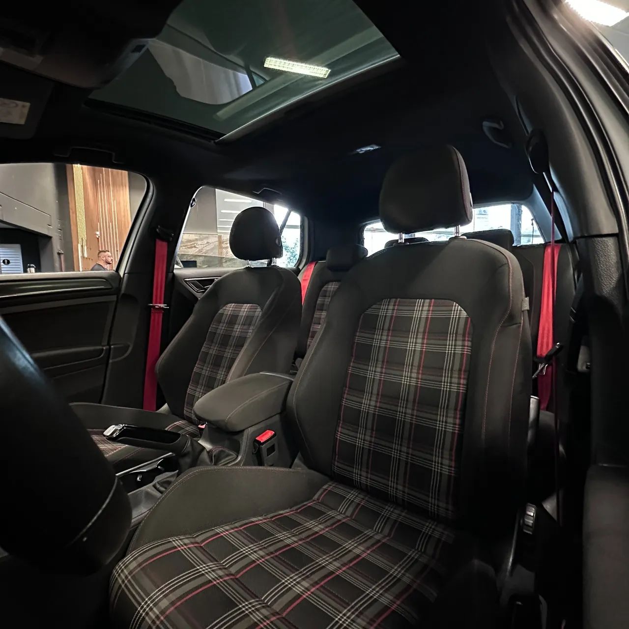 Volkswagen Golf GTI 350 TSI 2.0 230cv 16V Aut. 2019 - Foto 4