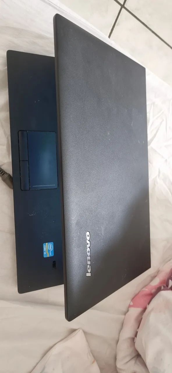 Notebook Lenovo  - Foto 2