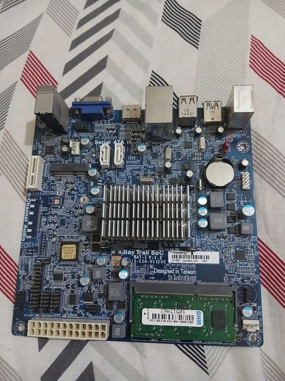 Vendo kit pl mae e memoria 