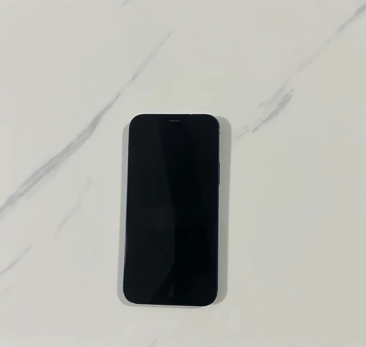 iPhone 12 usado 