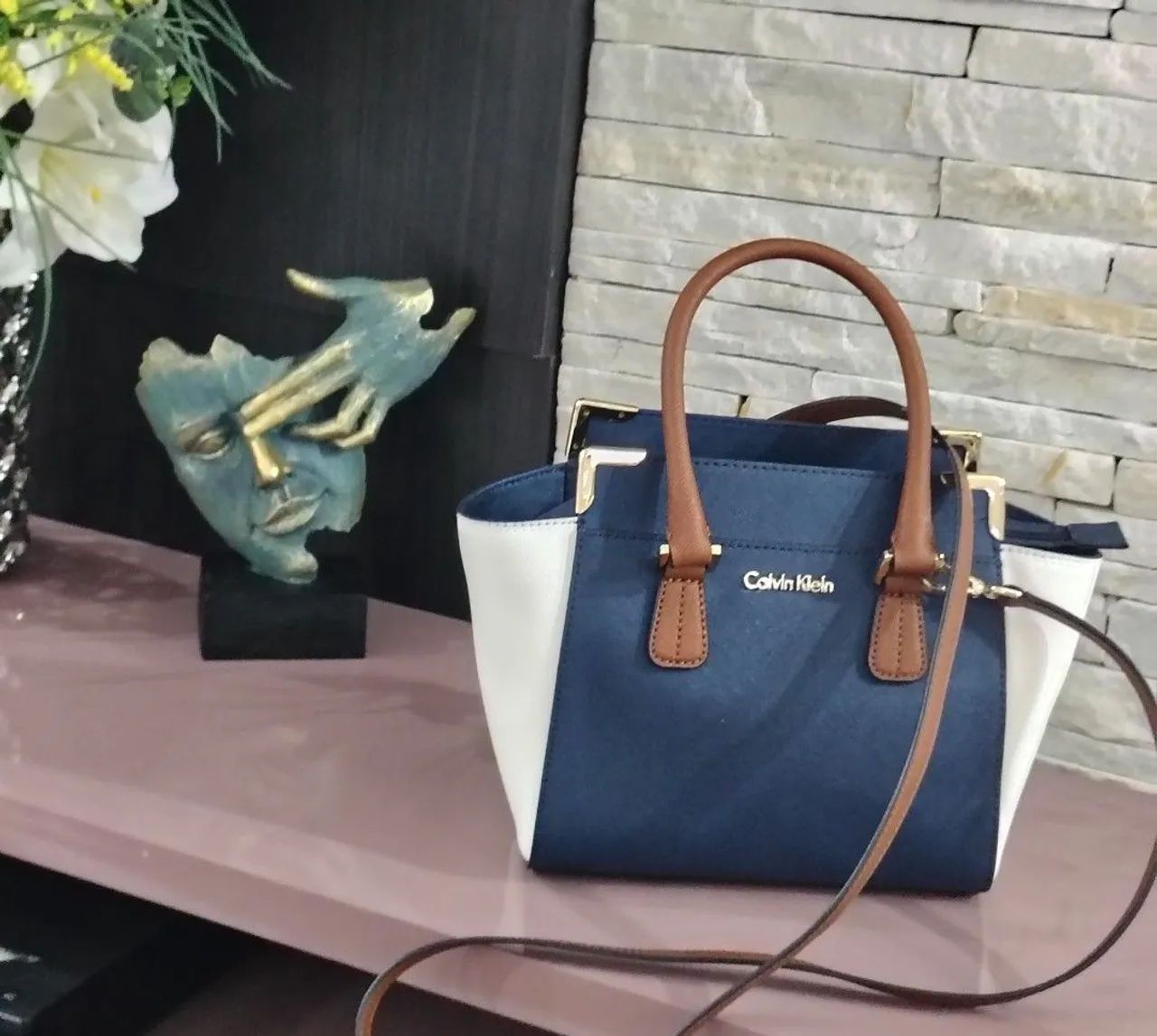 Bolsa Calvin Klein (negociável) - Foto 3