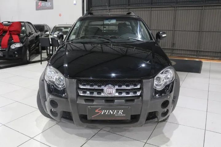 Fiat Strada Adventure1.8/ 1.8 Locker Flex CD 2012 - Foto 3