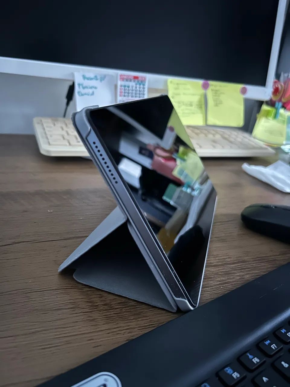 TABLET LENOVO M9 + TECLADO E MOUSE + CANETA DIGITAL  - Foto 2