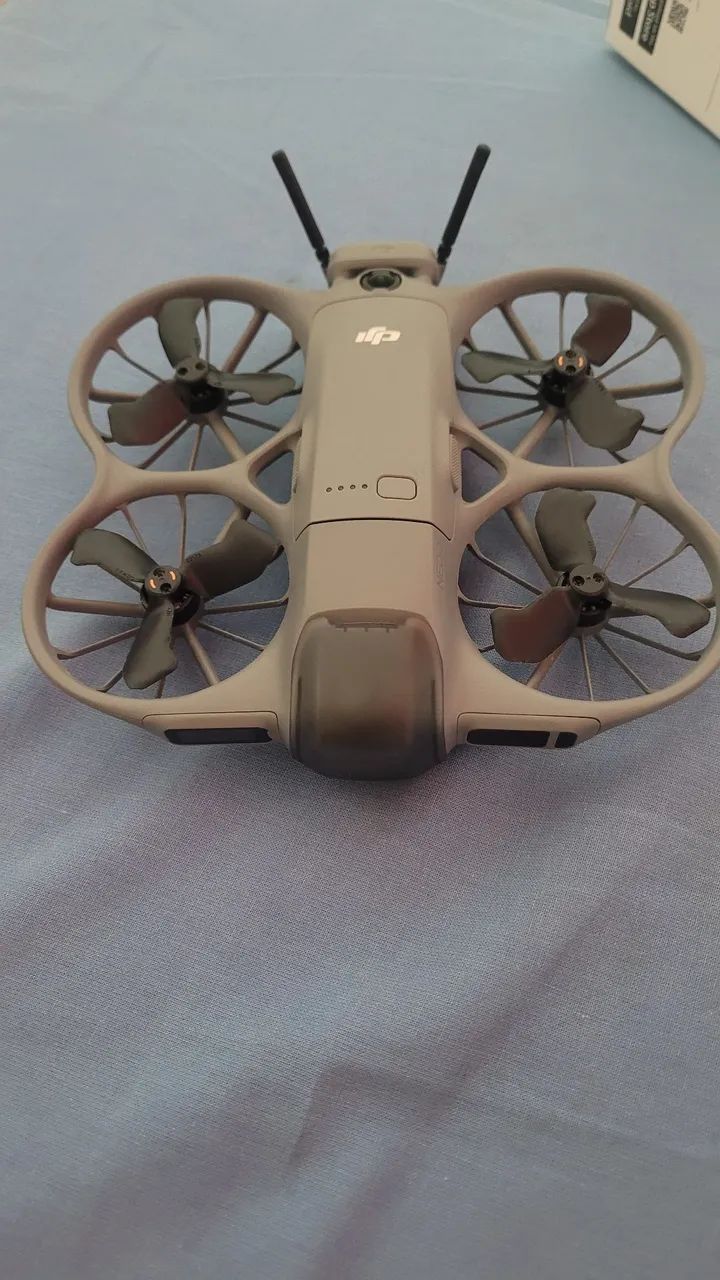 Drone Dji Neo 2, controle e 2 baterias