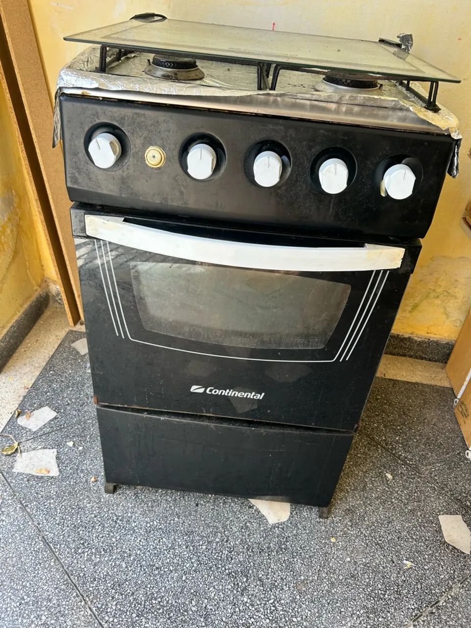 Fogão conservado 