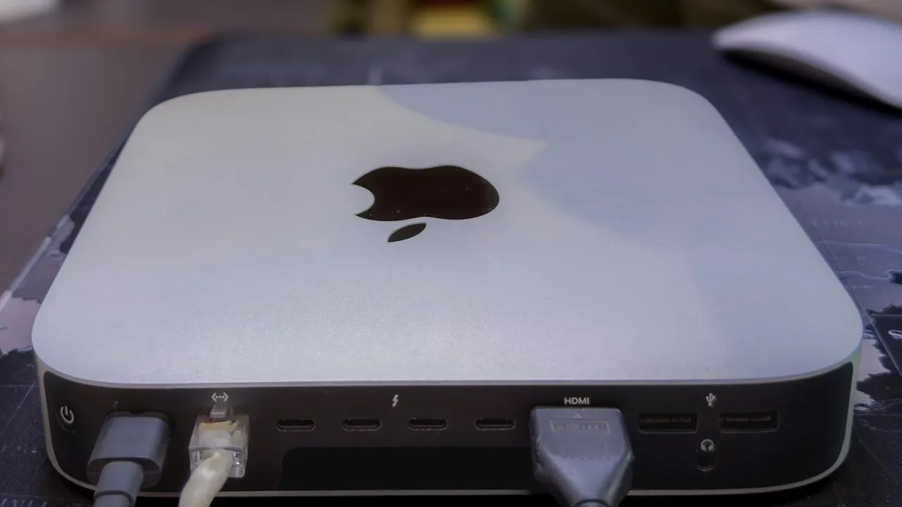 Mac Mini M2 PRO Impecável + Teclado MX Keys + Magic Mouse - Foto 3