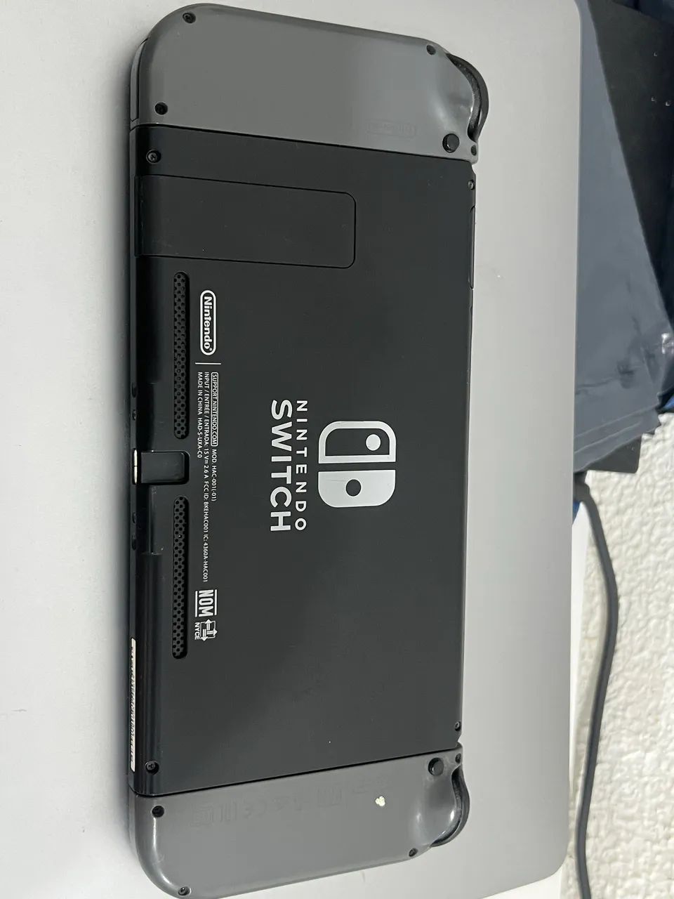 Nintendo switch bem conservado ótimo preço - Consoles de Vídeo