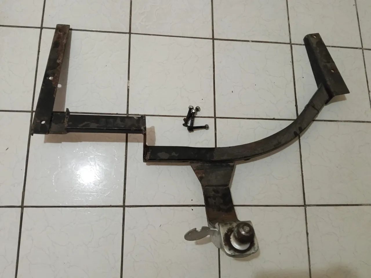 Vendo um reboque 