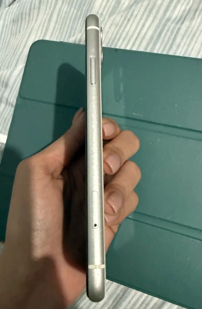 iPhone 11 128gb branco  - Foto 4