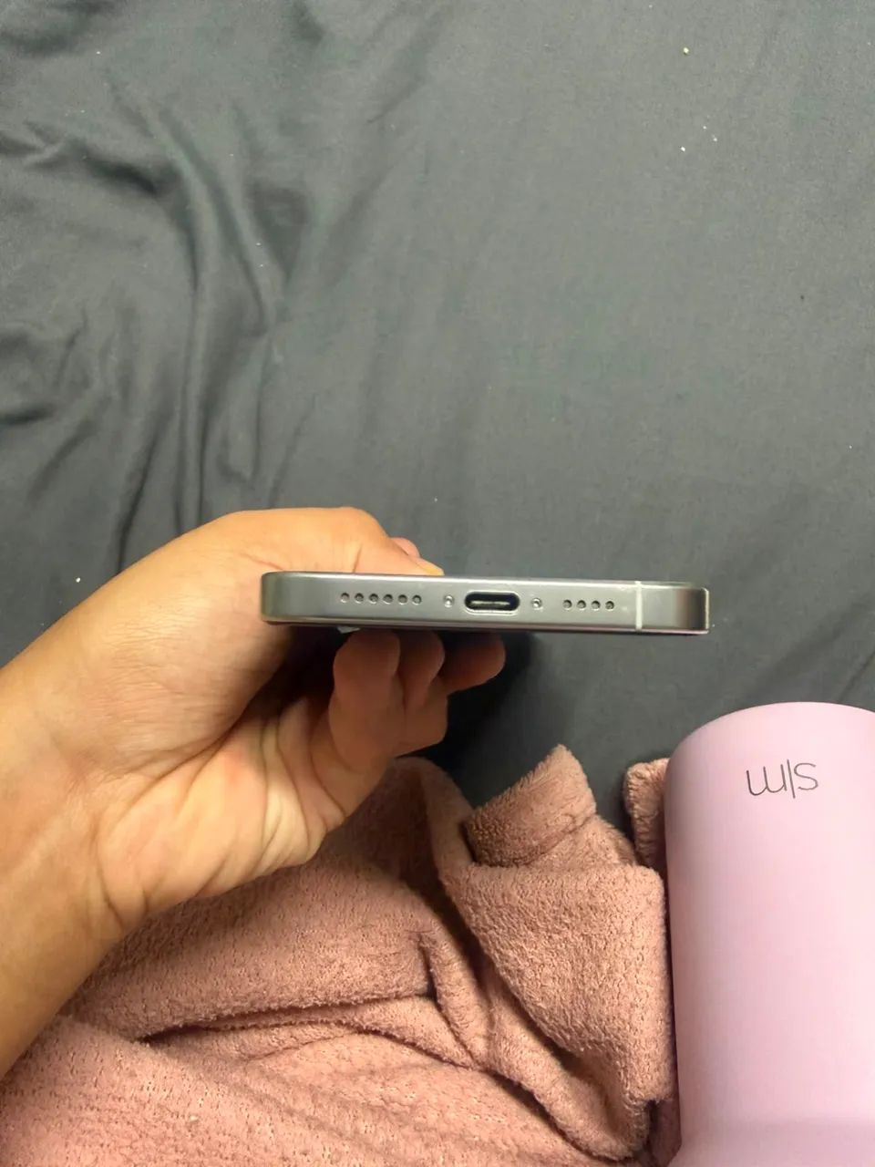 IPhone 16 pro max - Foto 3