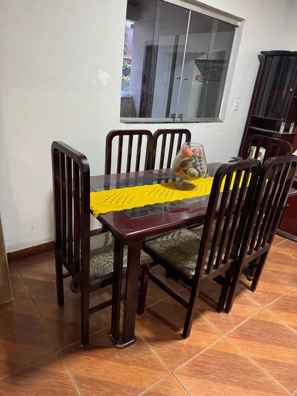 mesa com cadeiras  - Foto 4