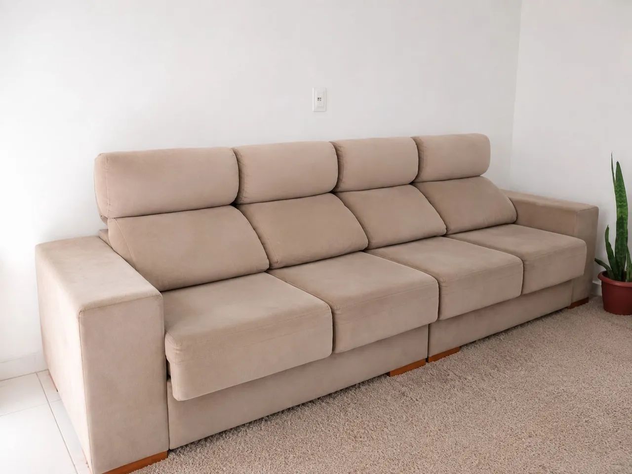 SOFA RETRÁTIL DE 4 LUGARES