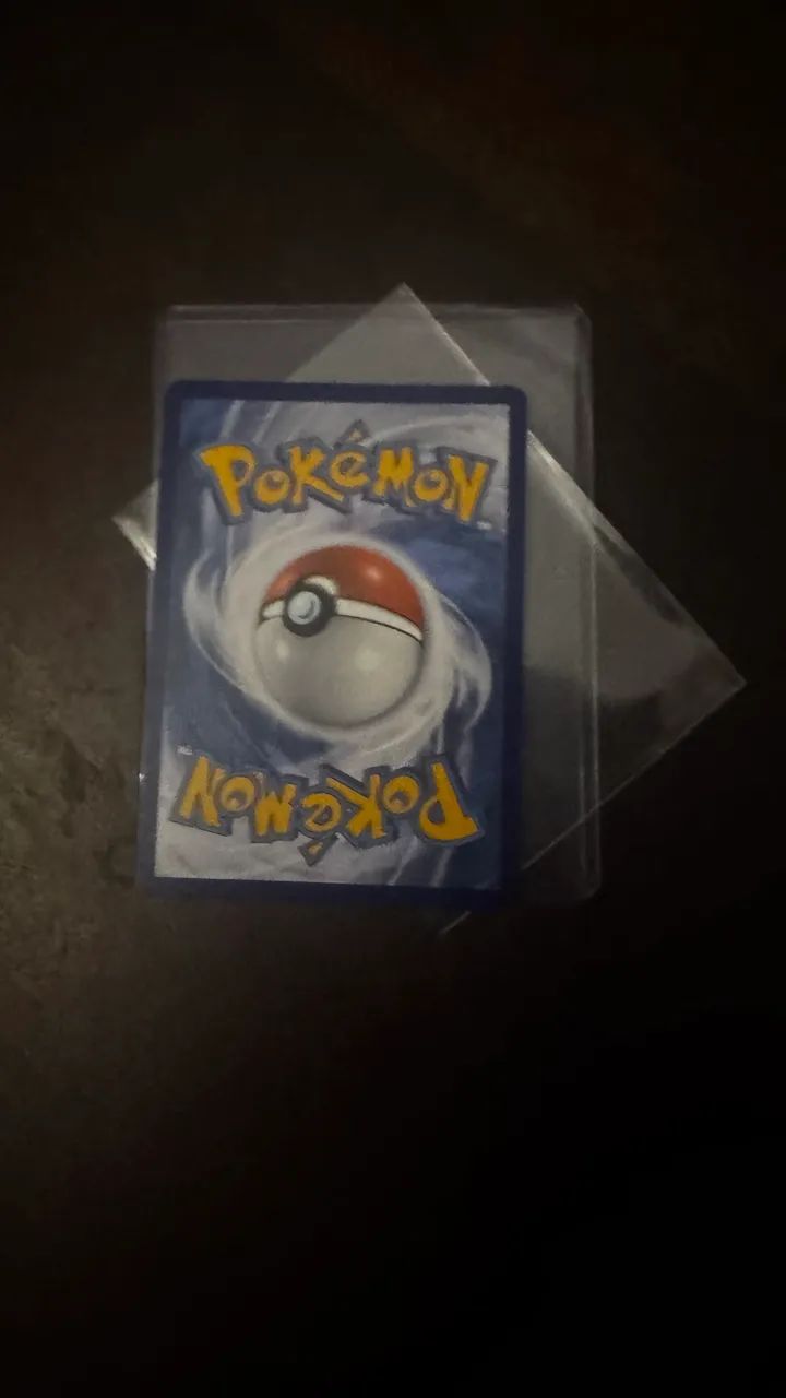 pokémon Victini vermelho coleção raio preto e fogo branco  - Foto 3