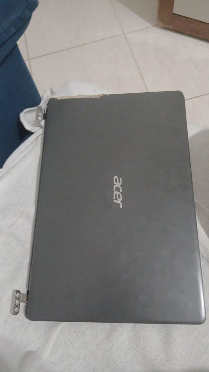 VENDO NOTEBOOK ACER ASPIRE 3 - Foto 4