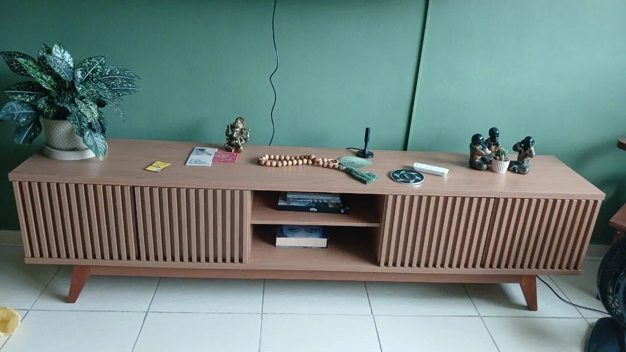 Rack amadeirado bem novo 700,00 - Racks e Painéis - Sapê, Niterói