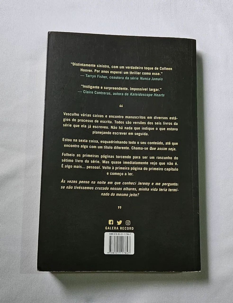 Livro Verity  - Foto 2