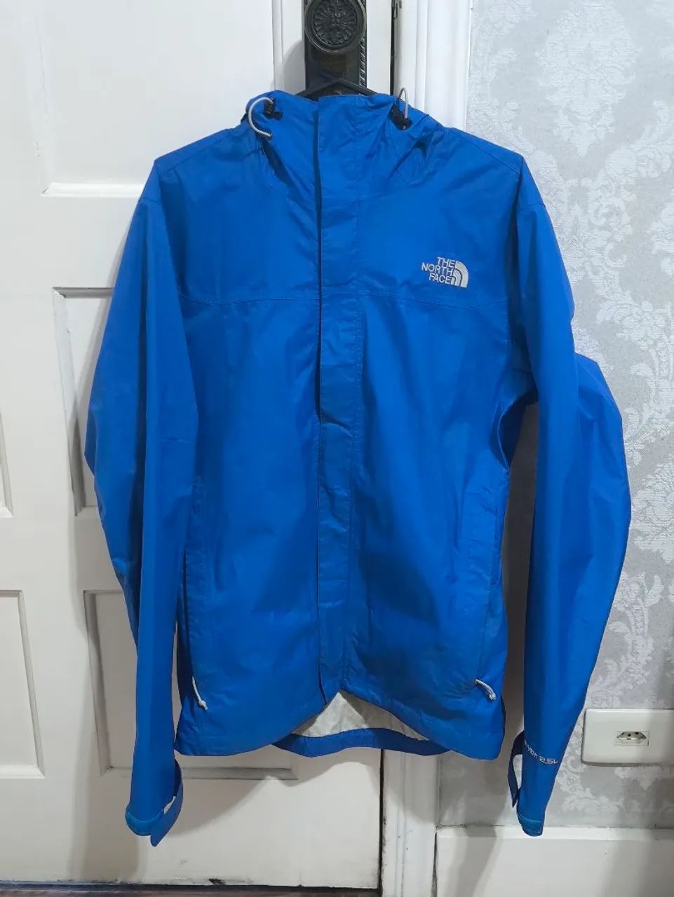 blusa corta vento the north face azul p