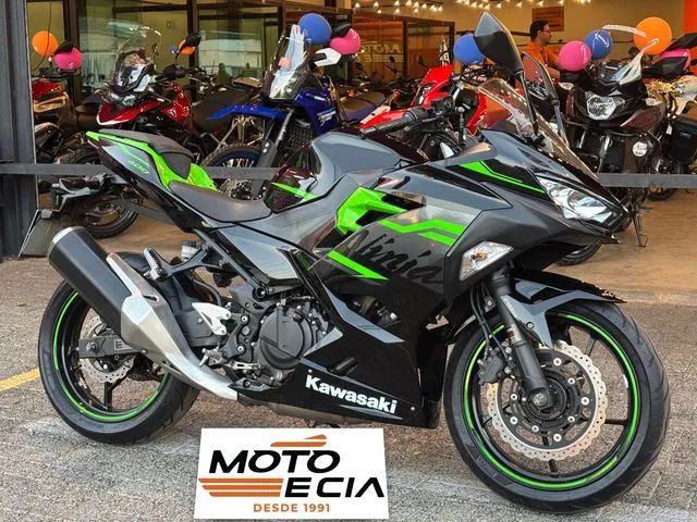 Kawasaki NINJA 400 - Foto 3