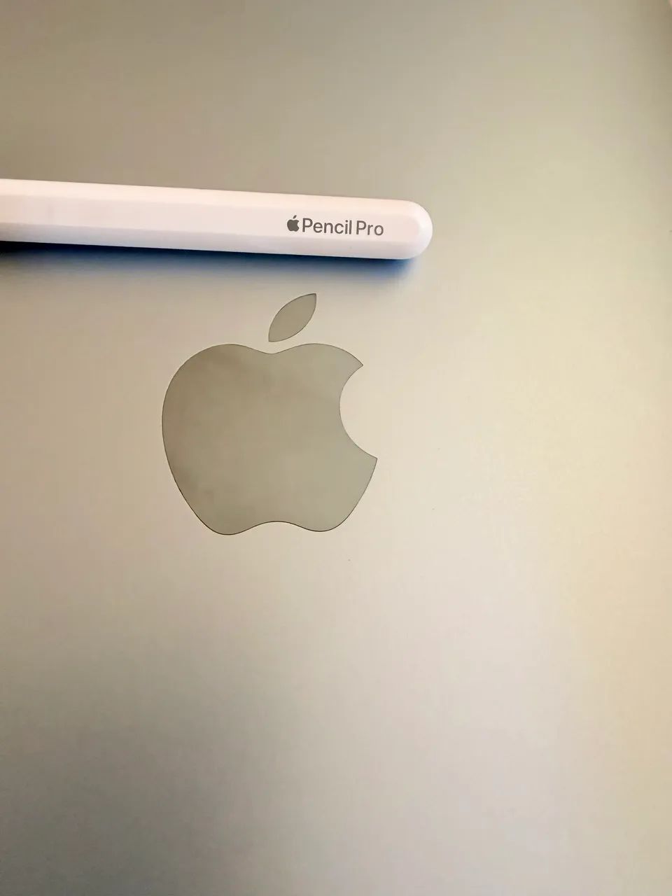 iPad Air M2 128GBc/ Apple Pencil Pro - Foto 3
