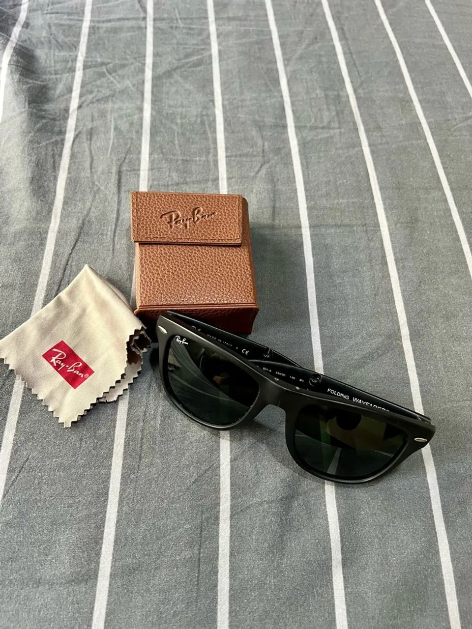 Óculos Ray-Ban Modelo Folding Wayfarer - Foto 2