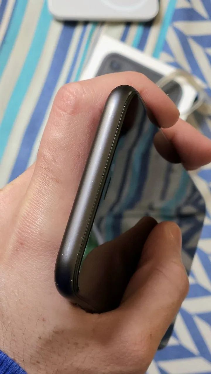 Iphone 11 64gb + power bank - Foto 5