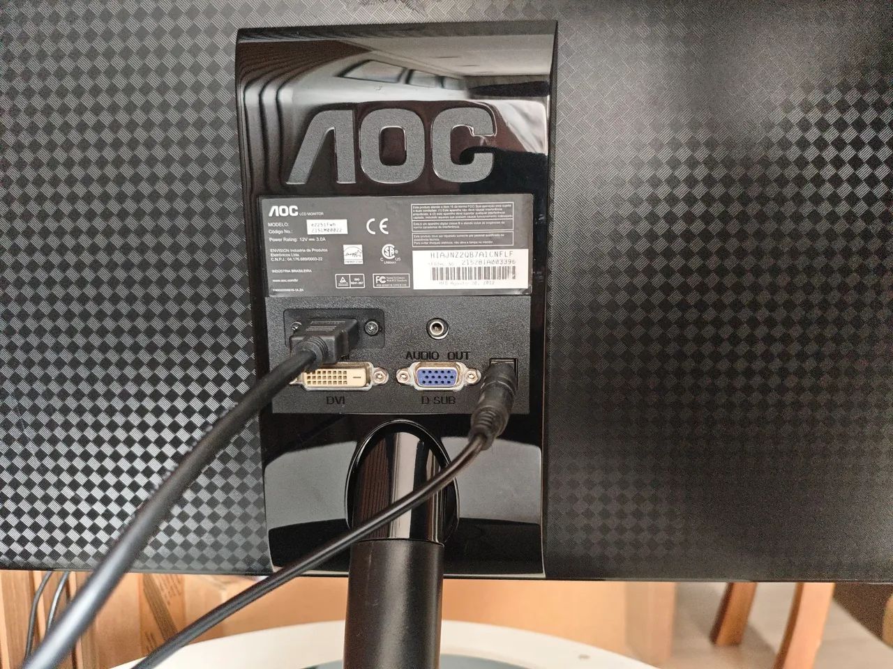 Monitor Full HD 22 polegadas AOC E2251Fwh funcionando ( hdmi, vga, dvi, saida de áudio) - Foto 2