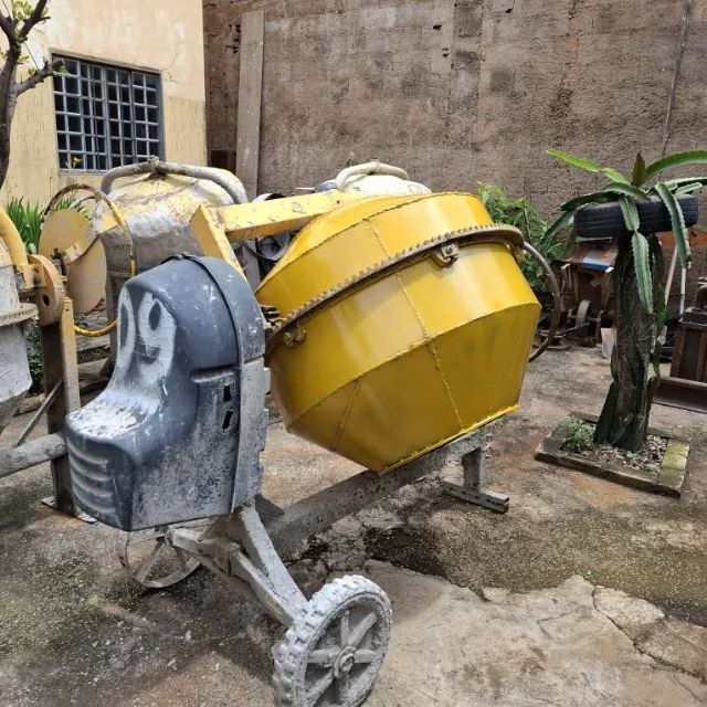 Betoneira menegotti 400 litros  - Foto 2