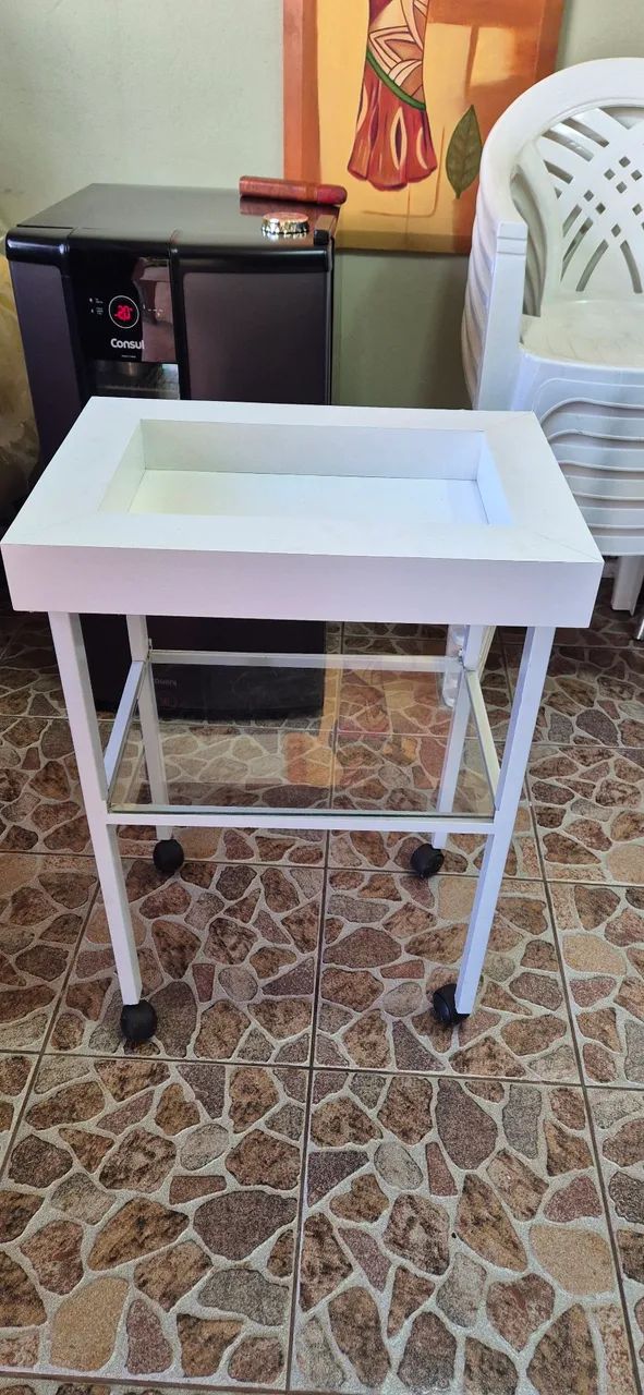 Mesa de apoio para estética ou esmalte. - Foto 2