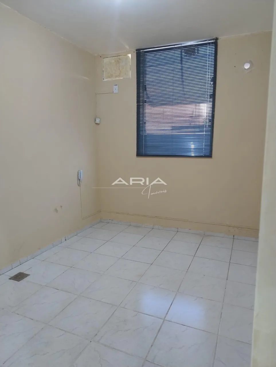 Sala comercial para locação no Centro de Araraquara (SP)