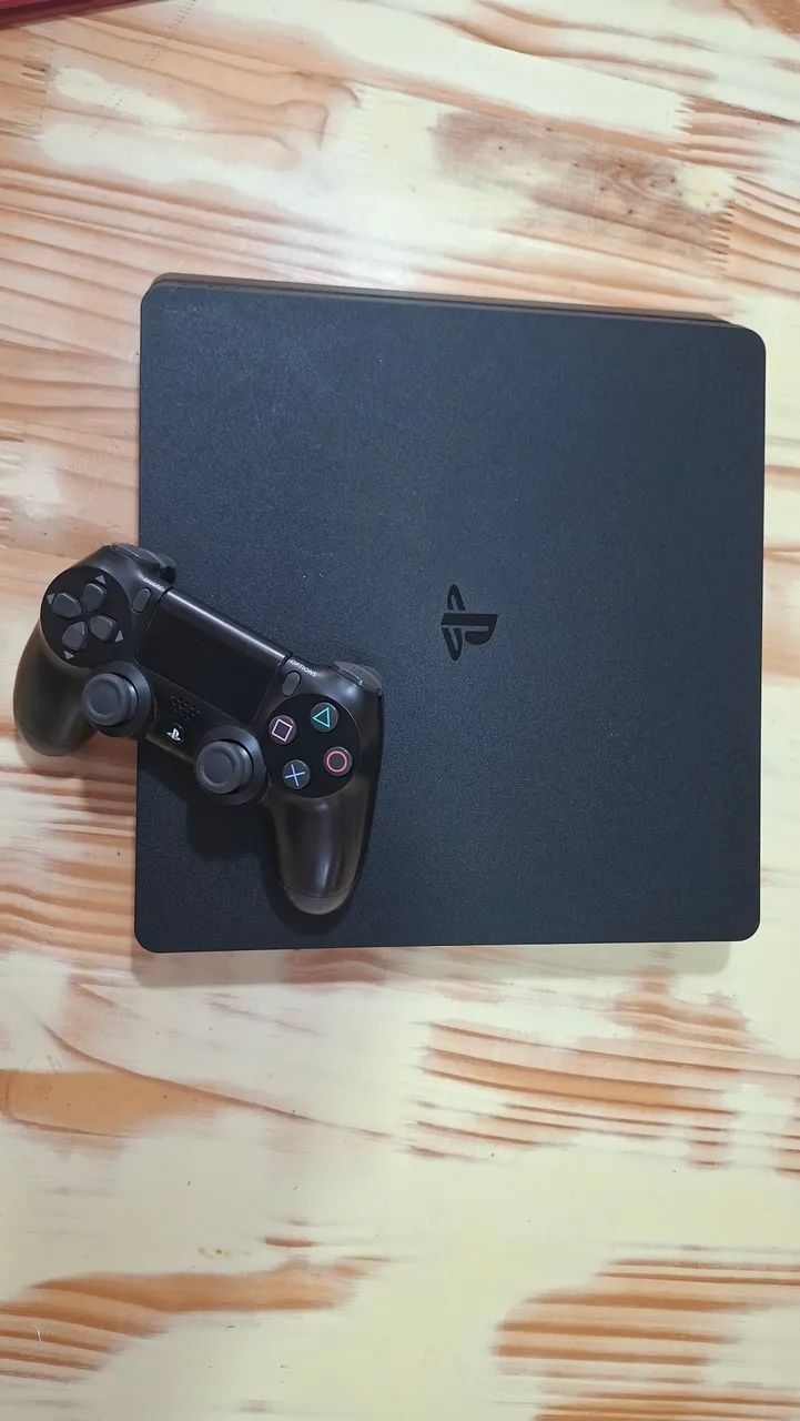 PS4 Slim com Caixa + God of War - Foto 2