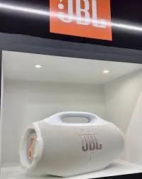 JBL Boombox 4 Branca Nova  - Foto 3