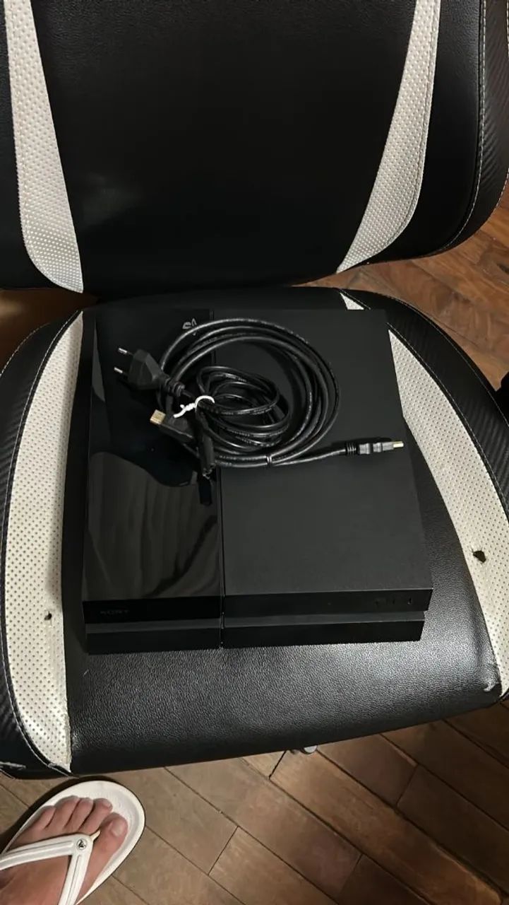 Sansung Realme PS4  - Foto 4