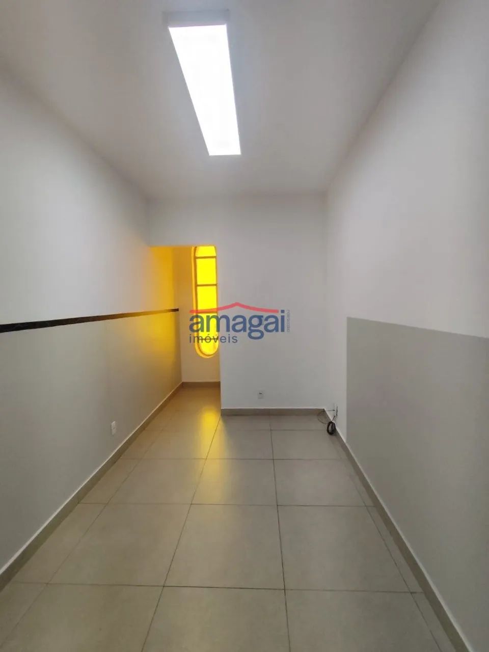 Sala Comercial para Alugar no Centro de Jacareí - Foto 3
