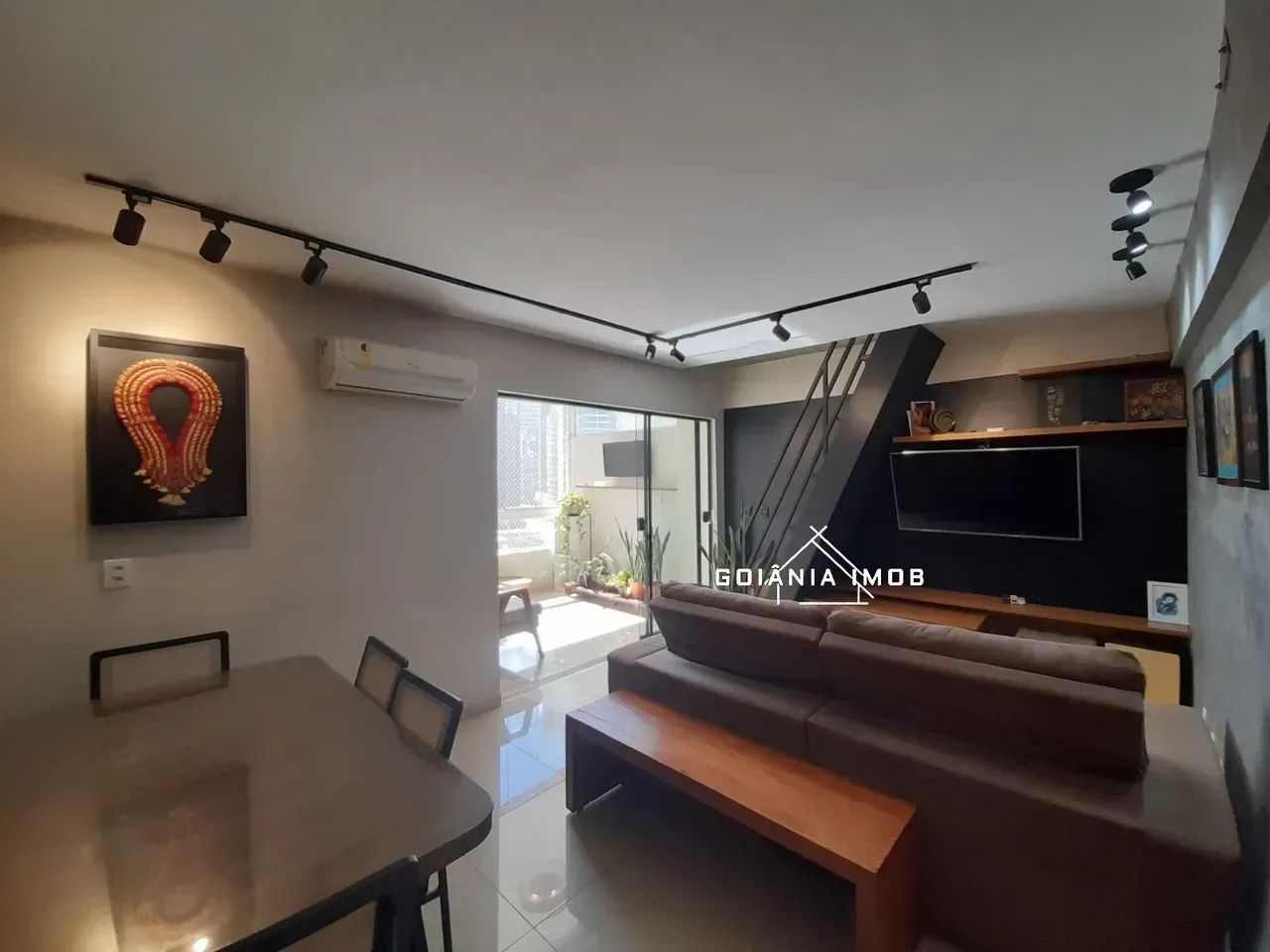 4 quartos endo 2 suítes+Office, todos com armários, Espaço, conforto e praticidade! - Foto 3